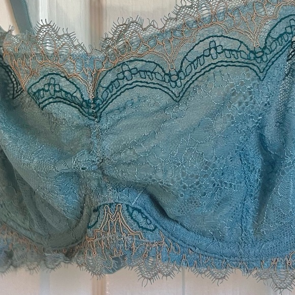 Wacoal: NWT: b.tempt’d by Wacoal: Wink Worthy Bralette, Blue: Size M, 34B - Picture 4 of 10